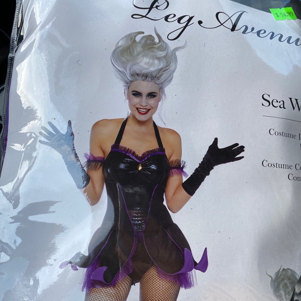 BRAND NEW Sea Witch Costume - Size M